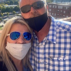 Meet your Posher, Roberta